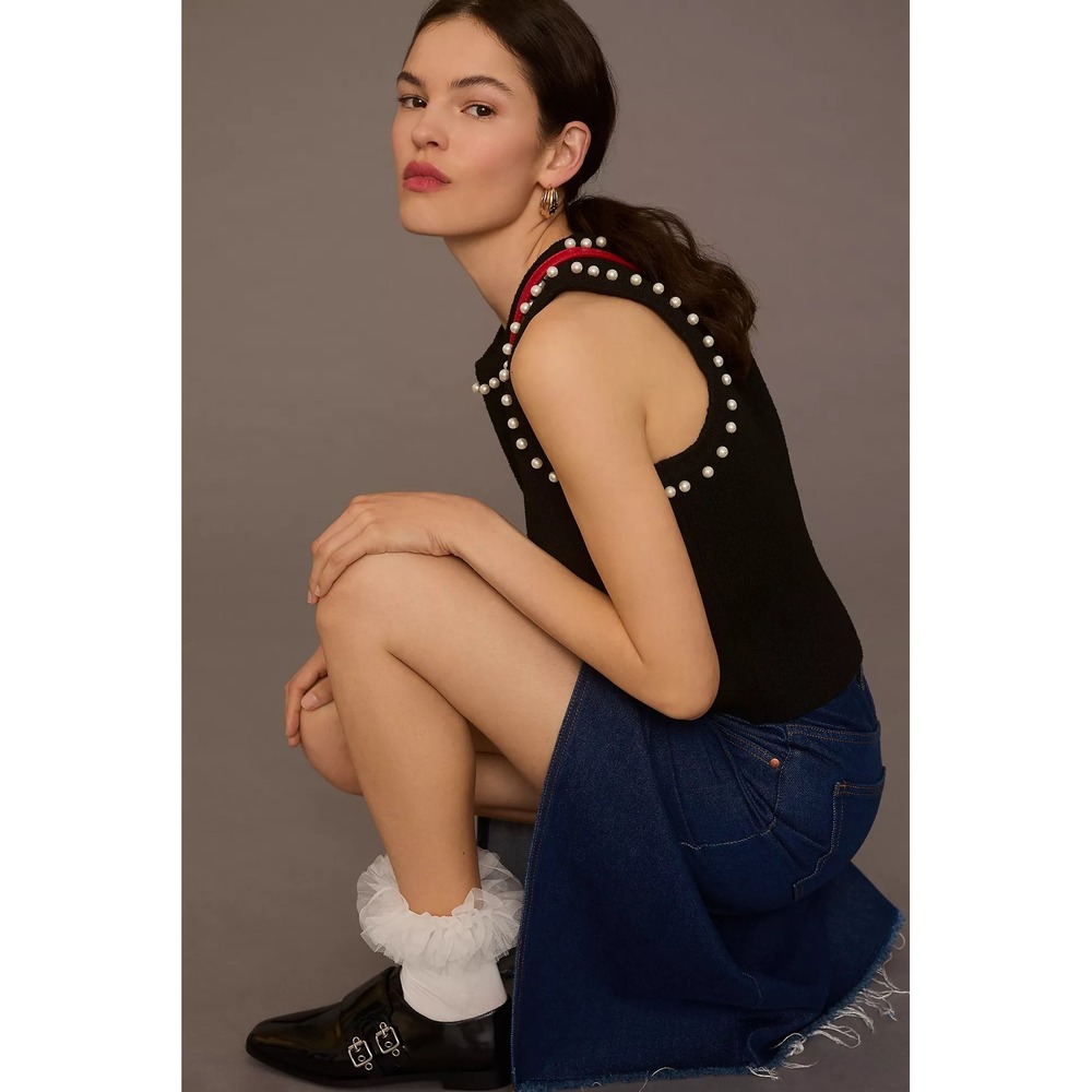 Anthropologie Pearl Embellished Sweater Vest Womens XS Black Sleeveless Knit Top